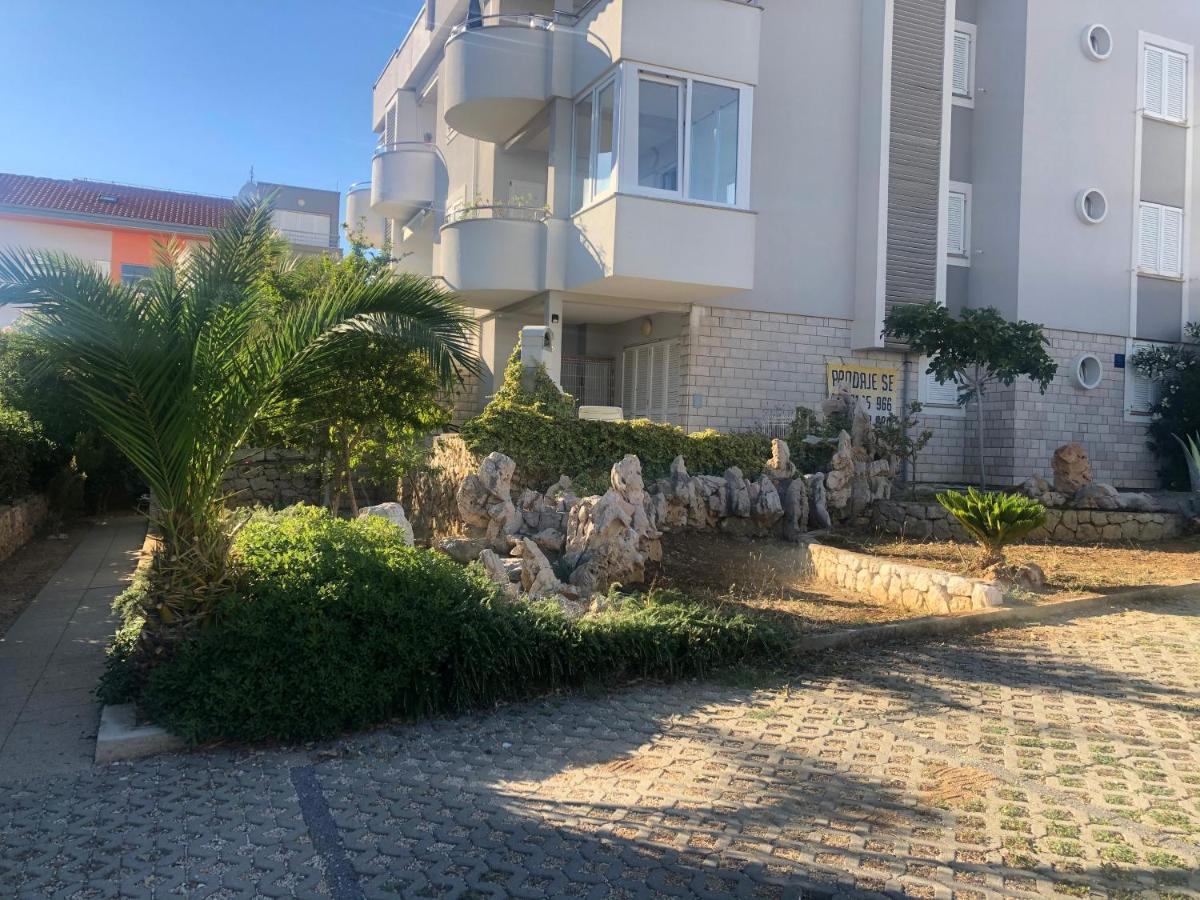 Apartment Dilba 诺瓦利娅 外观 照片