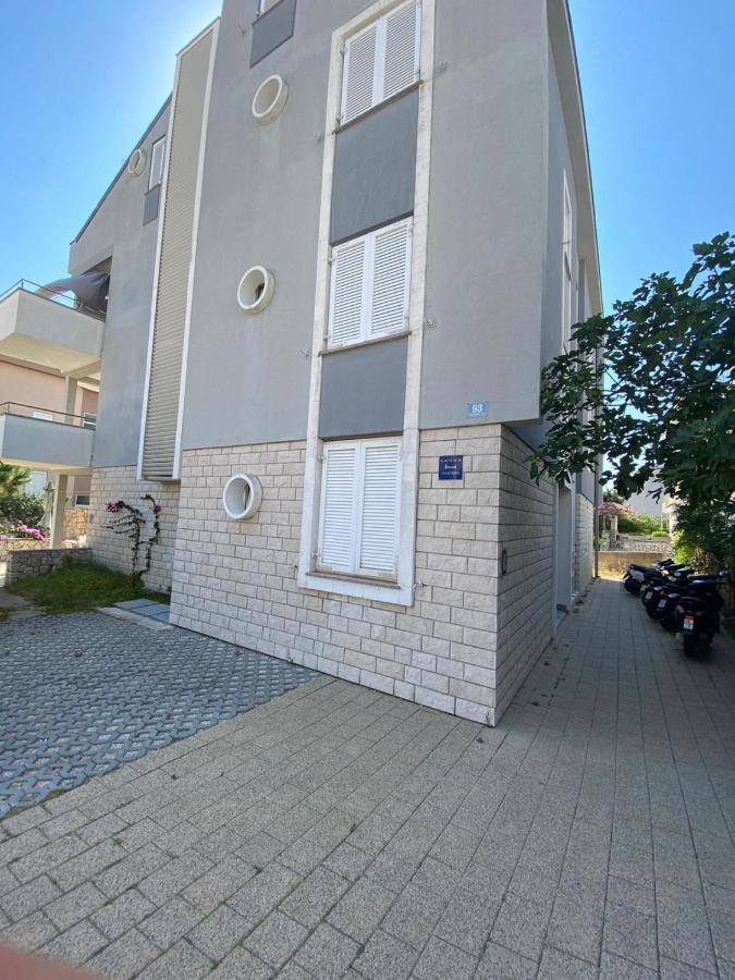 Apartment Dilba 诺瓦利娅 外观 照片